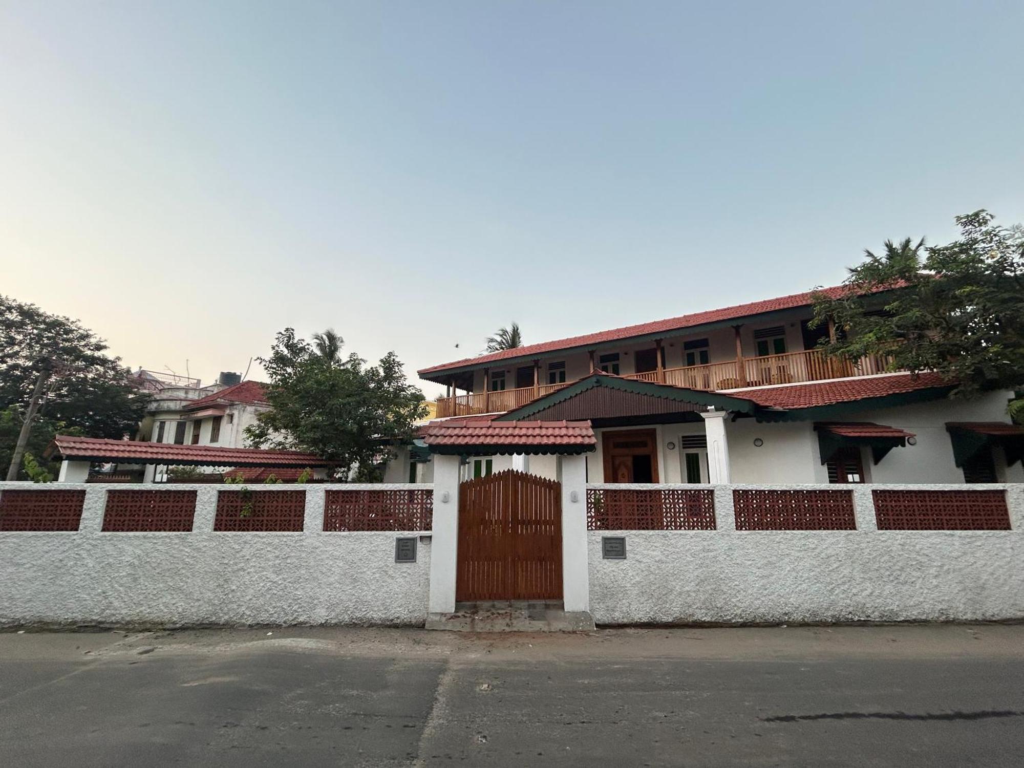 Hotel The First House Karaikal Exterior foto